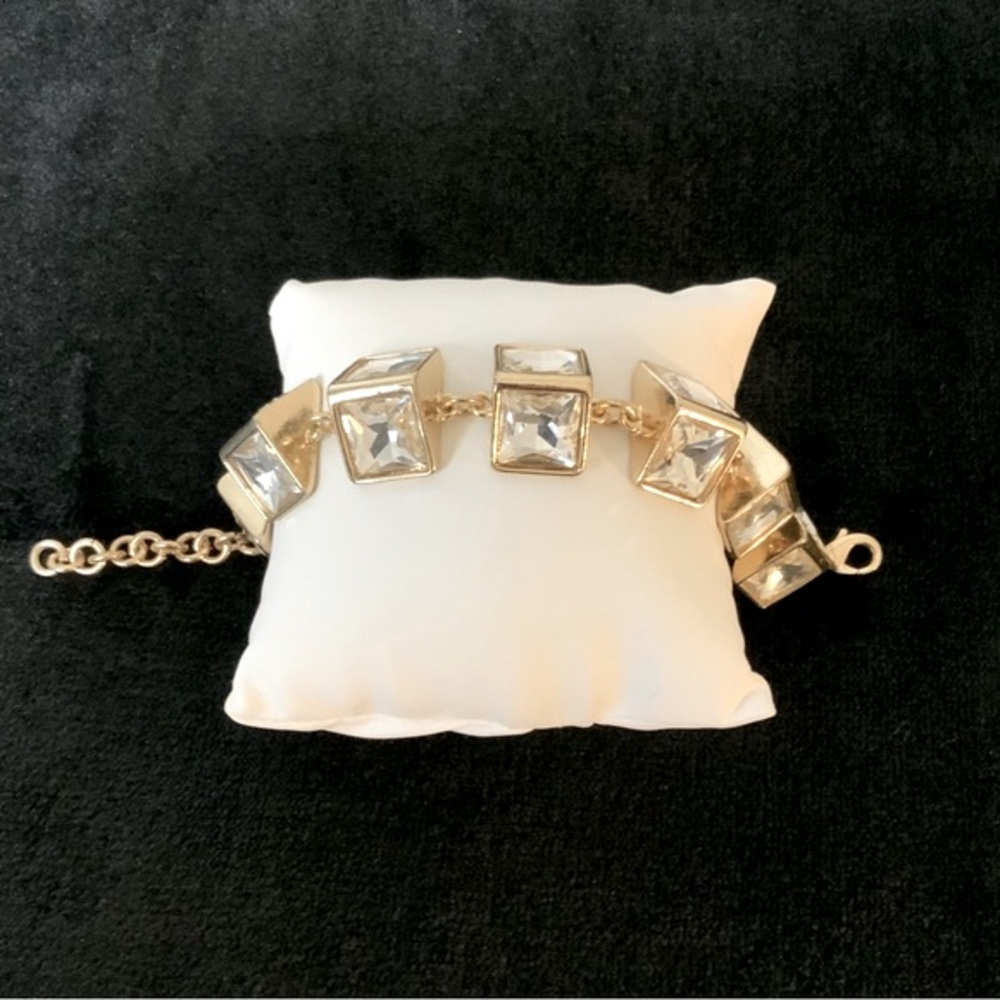 Women’s Gold and Jeweled Fashion Bracelet - Picture 3 of 7